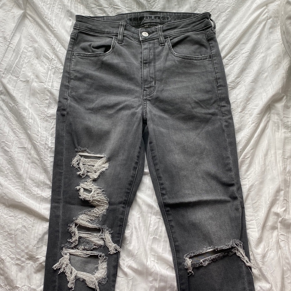 american eagle high waisted jeans